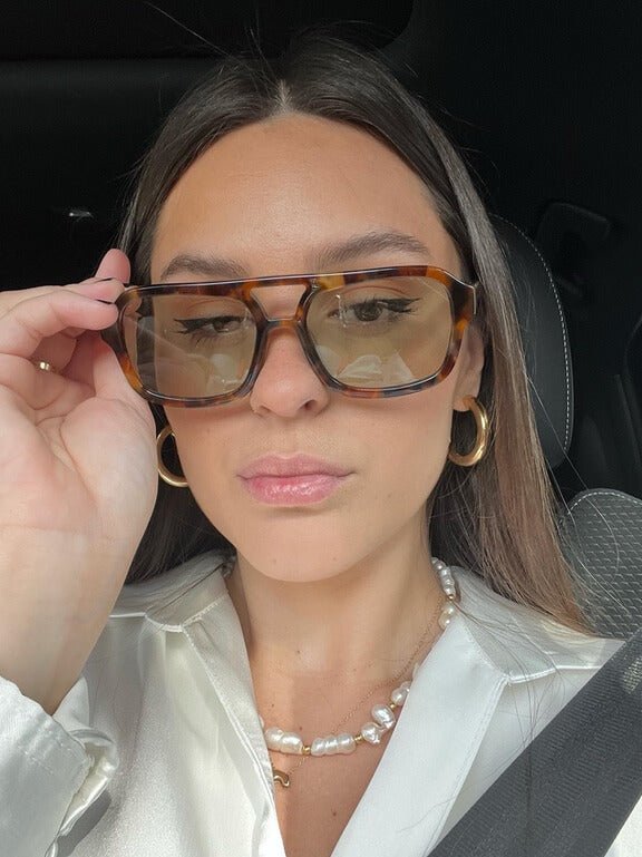 Oriana | Bold Shield Sunglasses in first_variant_option1 | Elegant Women&
