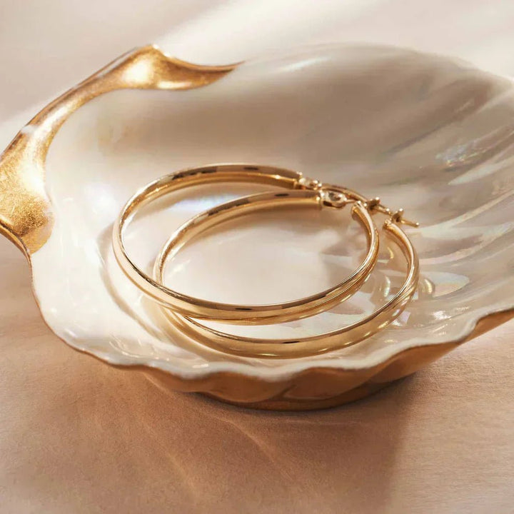 Ortrun | Timeless Round Earrings in first_variant_option1 | Elegant Women&