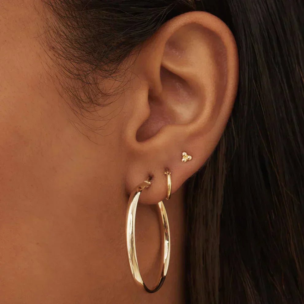Ortrun | Timeless Round Earrings in first_variant_option1 | Elegant Women&