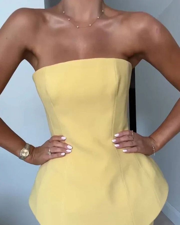Shila | Sophisticated Strapless Dress in first_variant_option1 | Elegant Women&