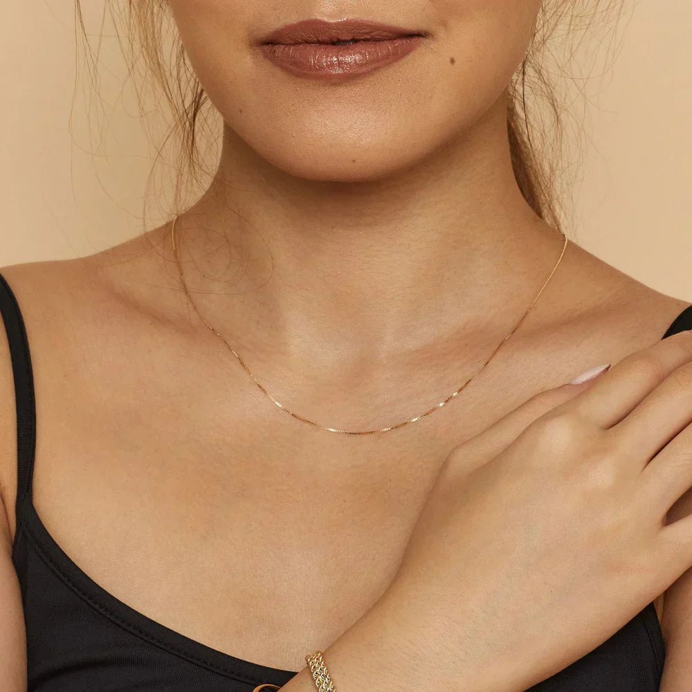Veloria | Refined Slim Gold Necklace in first_variant_option1 | Elegant Women&