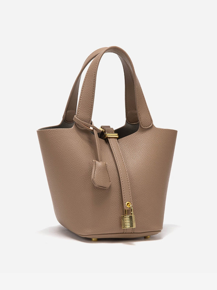 Winnie | Timeless Leather Tote in first_variant_option1 | Elegant Women&