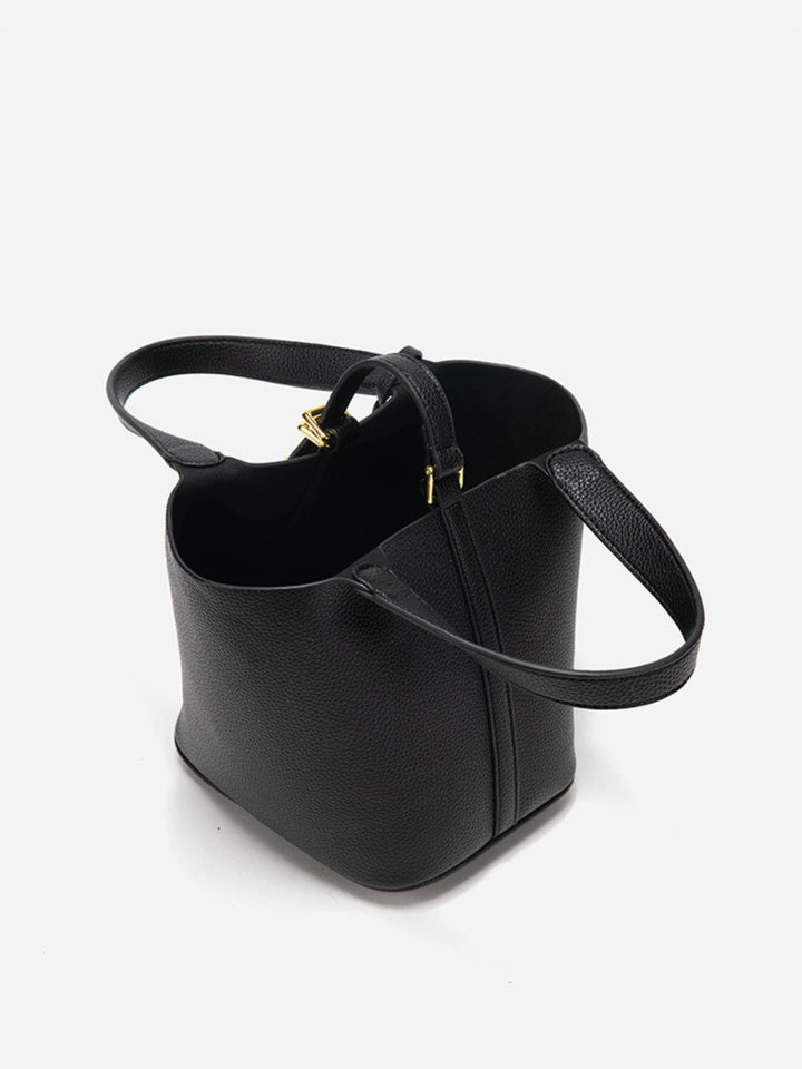 Winnie | Timeless Leather Tote in first_variant_option1 | Elegant Women&